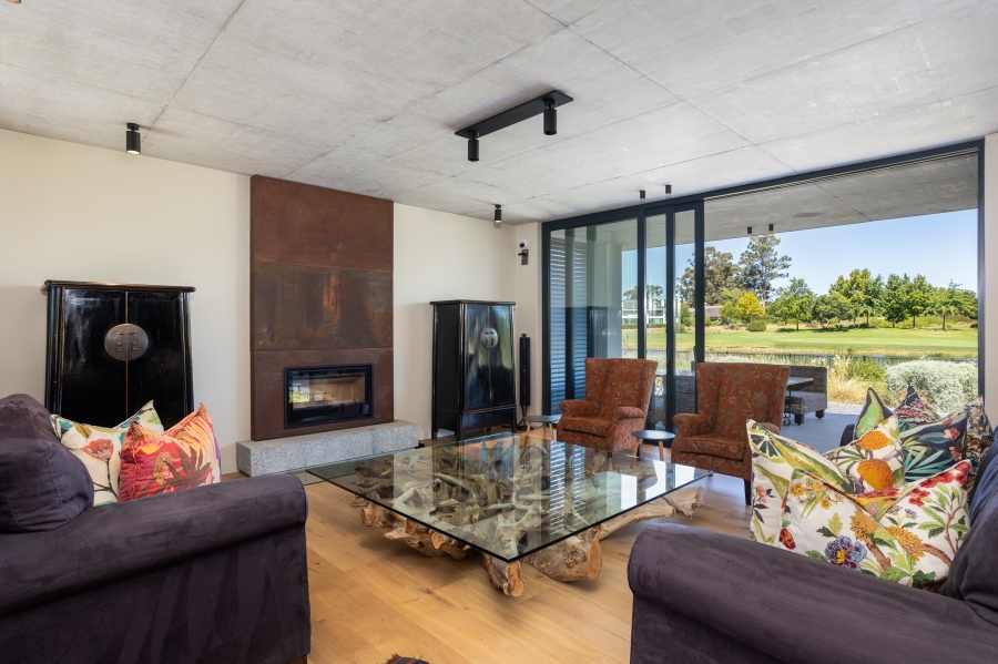 3 Bedroom Property for Sale in Pearl Valley at Val de Vie Western Cape